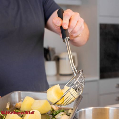 Escumadeira em Aço Inox Fritura Cozinha Preta KitchenAid